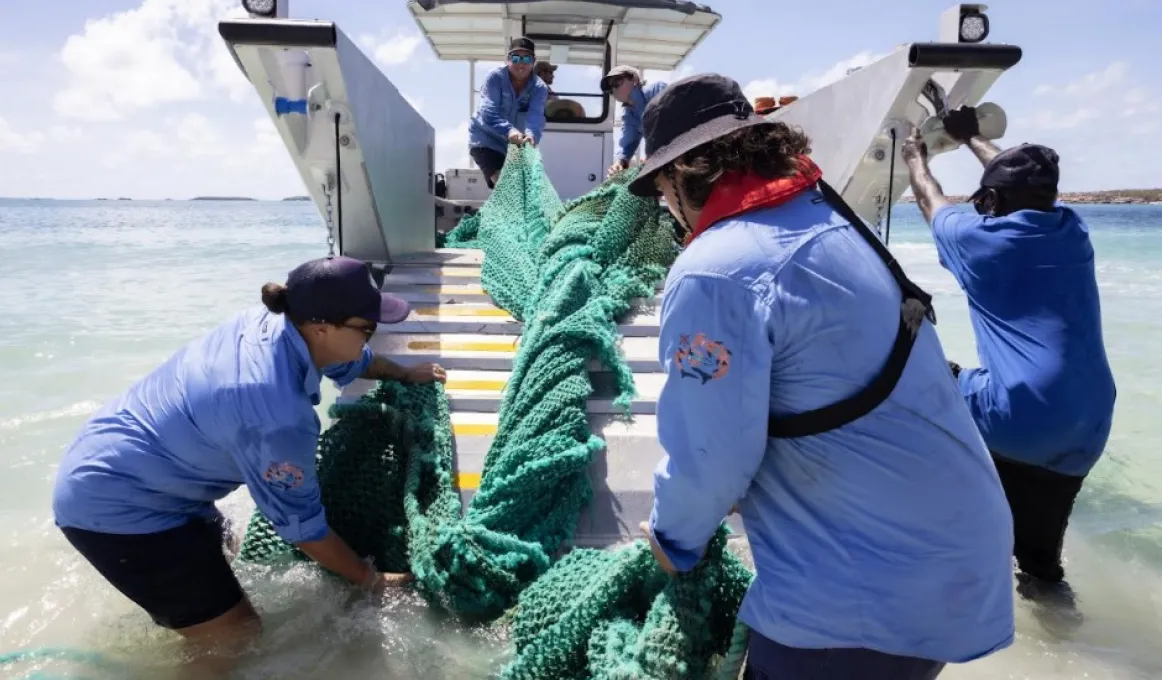Anindilyakwa Land and Sea Rangers in action