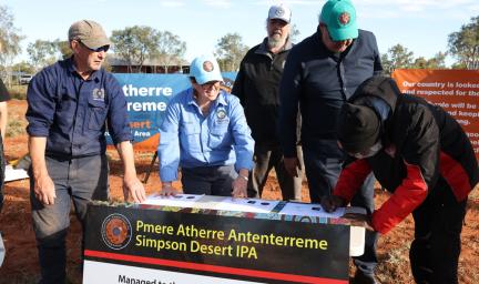 Pmere Atherre Antenterreme Simpson Desert IPA signing. Credit: Central Land Council